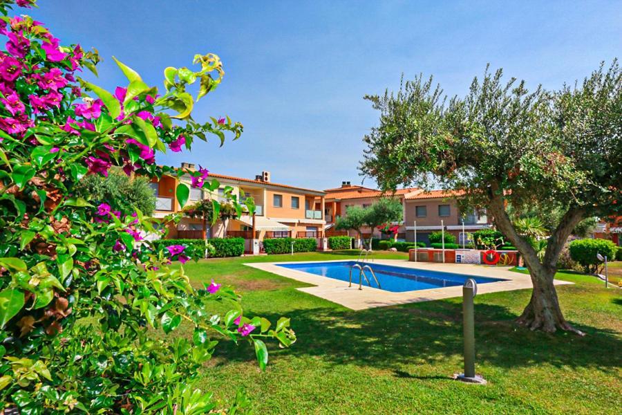 Litoral Costa Dorada - Tarongers Only Families كامبريلس المظهر الخارجي الصورة